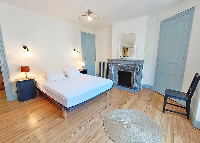 Alphonse 52, Grand T4, Terrasse, Wifi, 6 Personnes