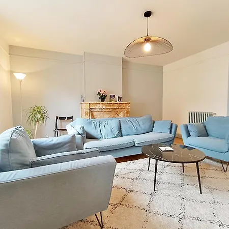 Apartment Alphonse 52, Grand T4, Terrasse, Wifi, 6 Personnes Bagneres-de-Luchon