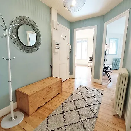 Apartamento Alphonse 52, Grand T4, Terrasse, Wifi, 6 Personnes *